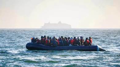 ​وفاة 6 مهاجرين إثر انقلاب زورقهم قبالة السواحل الجزائرية